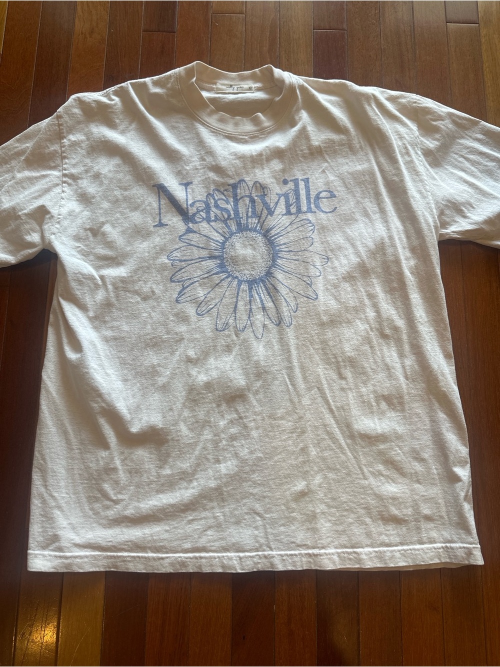 Molly Green Nashville Daisy Short Sleeve Tee - White/Blue